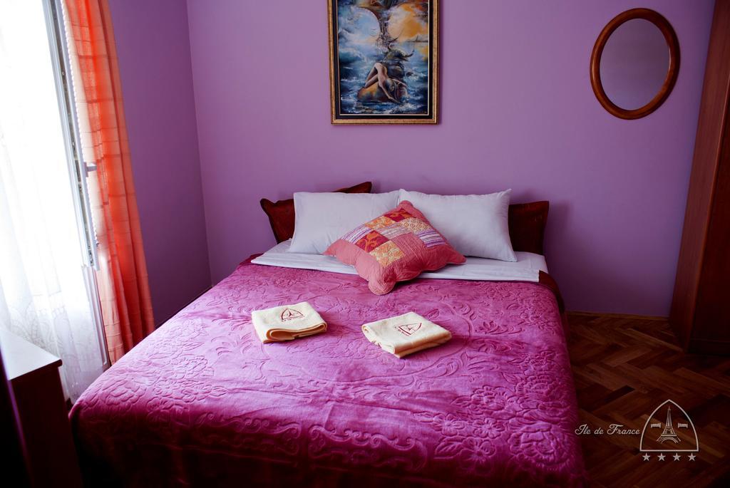 Vila Ile De France โนวีซาด ห้อง รูปภาพ